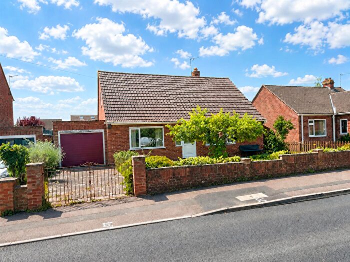 4 Bedroom Chalet For Sale In Glebe Road, Newent, GL18