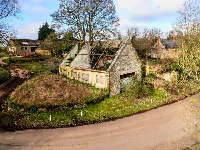 Commercial Plot For Sale In Fitts Barn, Little Tew, Chipping Norton