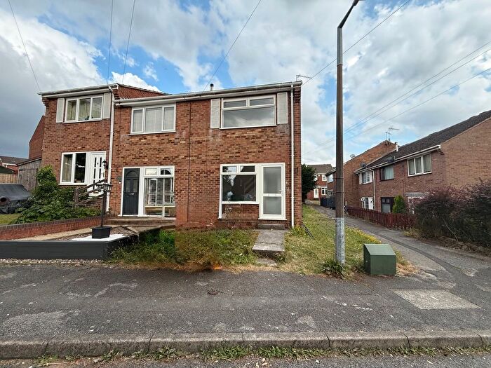 2 Bedroom Property To Rent In Blackthorn Drive, Nottingham, NG16