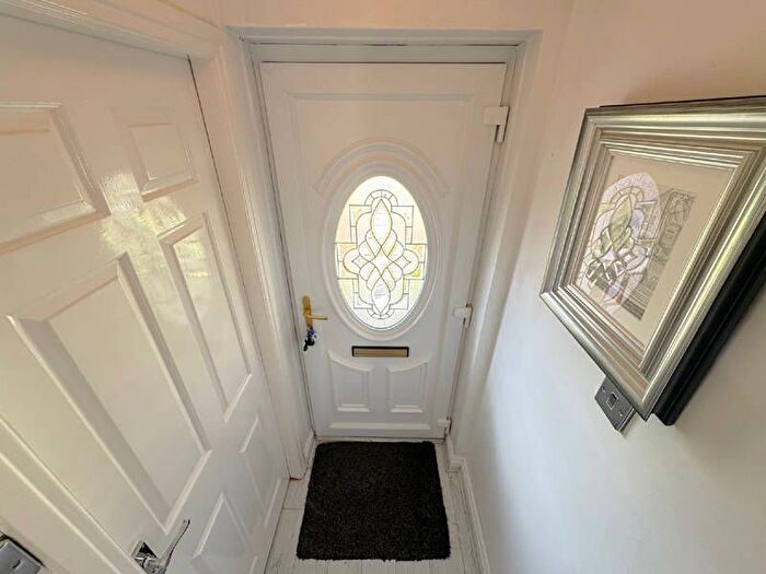 2 Bedroom Semi-detached House For Sale In Normoss Avenue, Blackpool, FY3