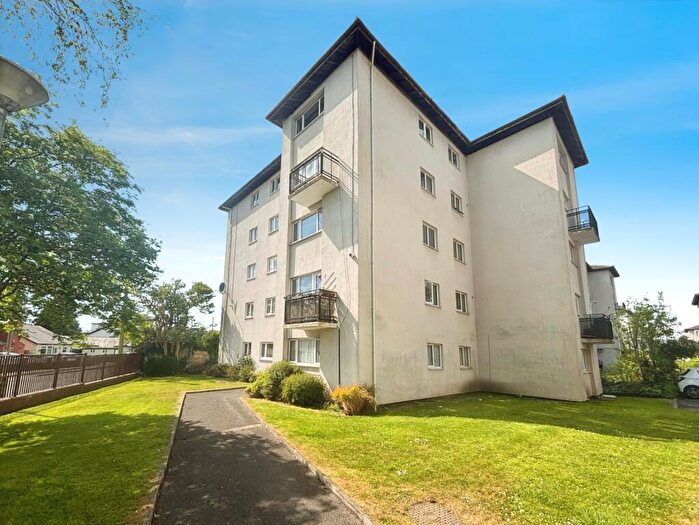 2 Bedroom Apartment For Sale In Samuel Street, Preston, Lancashire, PR1