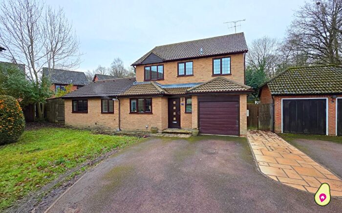 4 Bedroom Detached House For Sale In Oregon Walk, Finchampstead, Wokingham, Berkshire, RG40