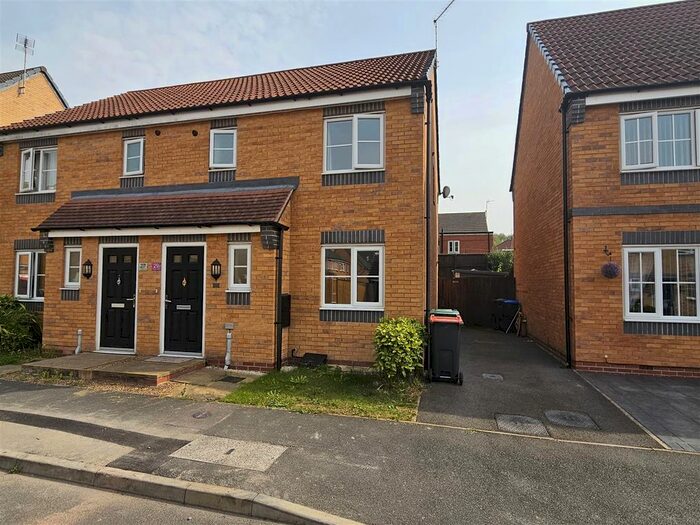 3 Bedroom Semi Detached House For Sale In Lower Meadow Lane, Huthwaite, Sutton-In-Ashfield, NG17