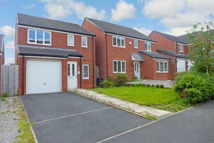 3 Bedroom Detached House To Rent In Harrier Close, Lostock, Bolton, BL6