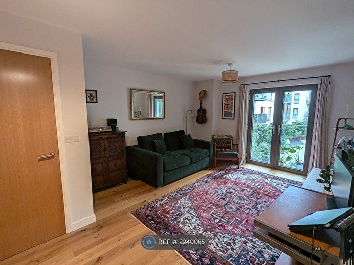 1 Bedroom Flat To Rent In Hope Quay, Bristol, BS1