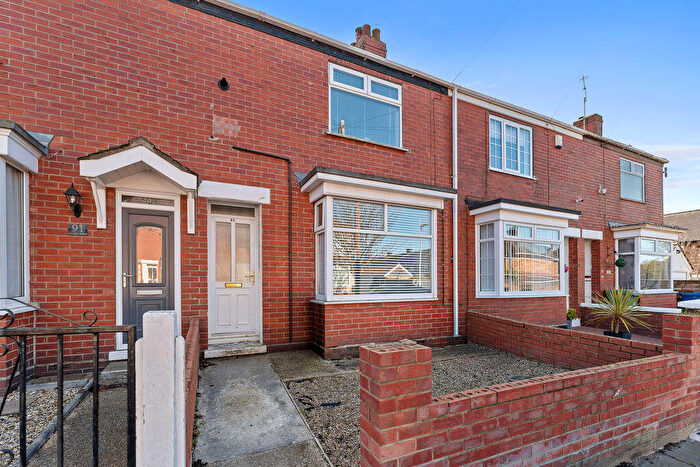 2 Bedroom Terraced House For Sale In George Street, Cleethorpes, DN35