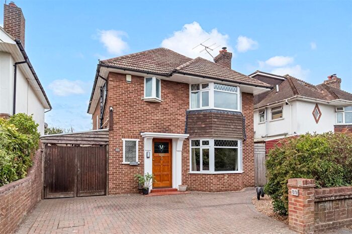 4 Bedroom Property For Sale In Goring Road, Goring-By-Sea, BN12