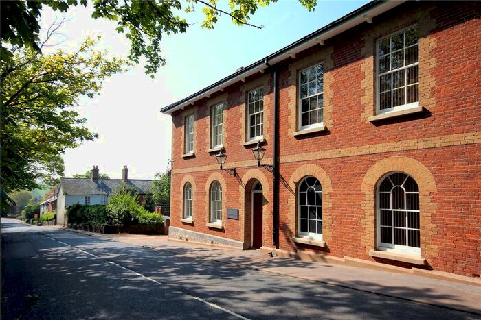 2 Bedroom Flat To Rent In Globe Hill, Woodbury, Devon, EX5