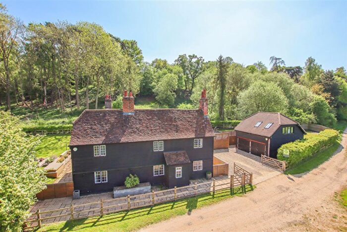 5 Bedroom Detached House For Sale In Easneye, Stanstead Abbotts, Ware, SG12