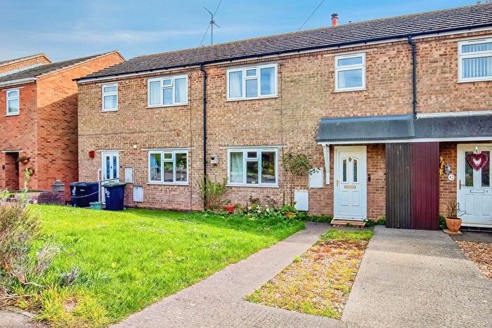 2 Bedroom Terraced House For Sale In Fineshade Close, Kings Cliffe, Peterborough, PE8