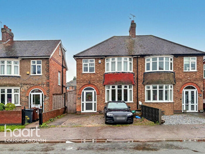 3 Bedroom Semi-Detached House For Sale In Mountfields Drive, Loughborough, LE11