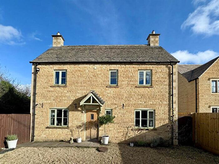 5 Bedroom Detached House For Sale In Station Road, Bourton-on-the-Water, GL54