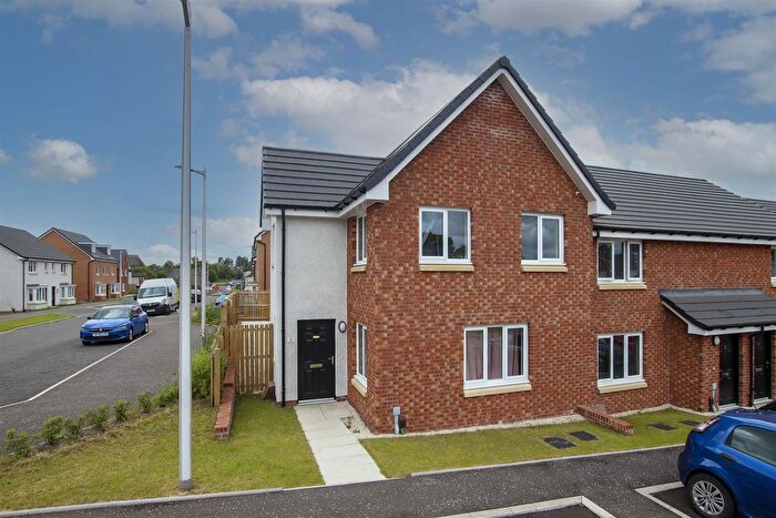 3 Bedroom End Of Terrace House To Rent In Burnet Path, Wishaw, ML2