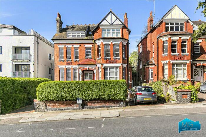 3 Bedroom Apartment To Rent In Stanhope Road, Highgate, London, N6