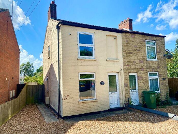 2 Bedroom Semi-Detached House To Rent In Elm Low Road, Wisbech, PE14