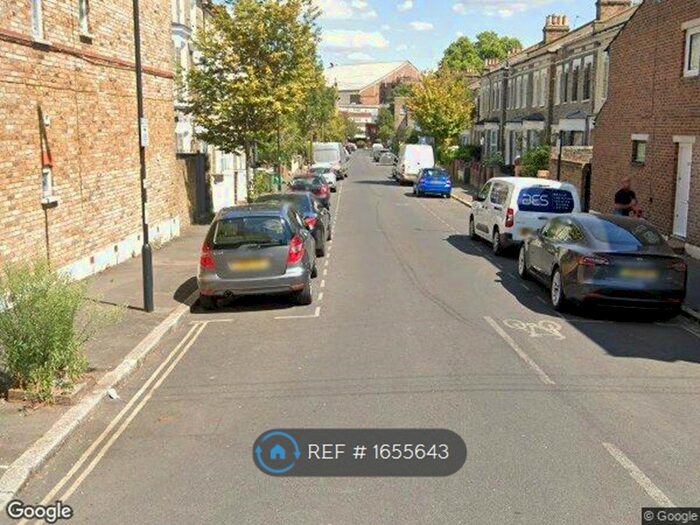 1 Bedroom Flat To Rent In Dalyell Road, London, SW9