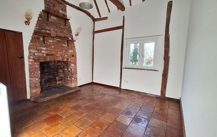 1 Bedroom Detached House To Rent In Park Road, IP14