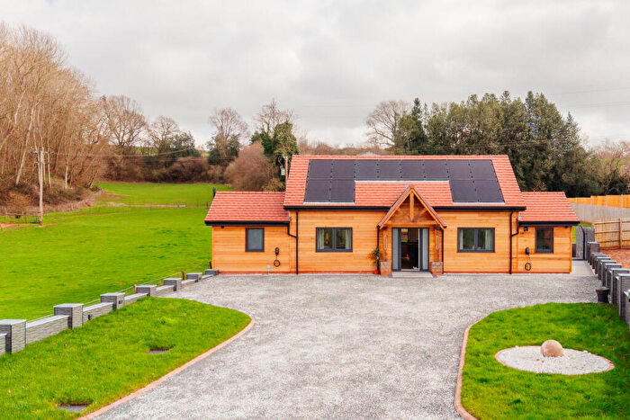 4 Bedroom Detached House For Sale In Green Gables Stourport-on-Severn, Worcestershire, DY13