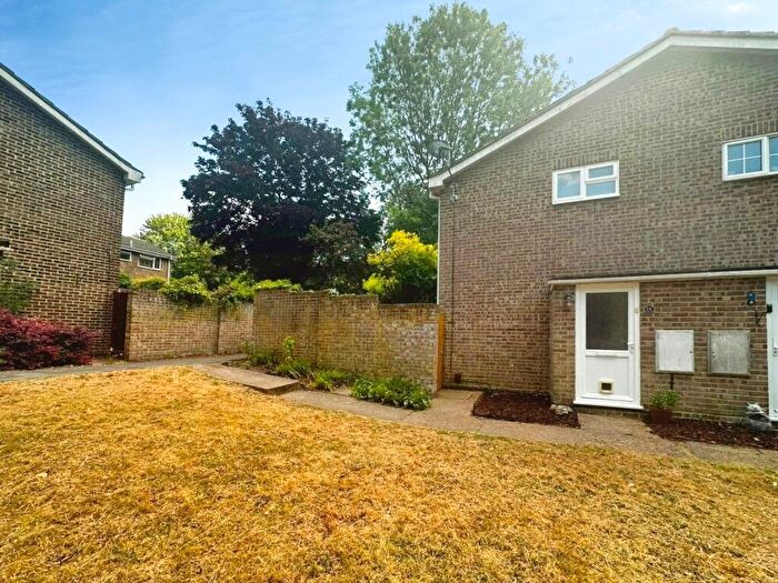 1 Bedroom End Of Terrace House For Sale In Thistledown Close, Hempstead, Gillingham, Kent, ME7