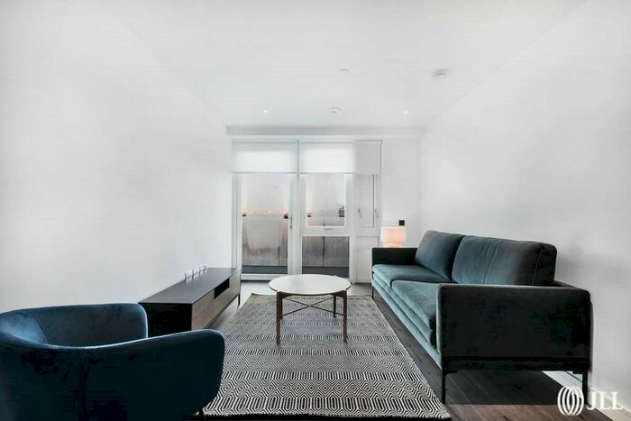 2 Bedroom Flat To Rent In Glenthorne Road, London, W6