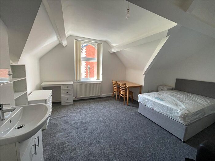 1 Bedroom Apartment To Rent In Farrar Road, Bangor, Gwynedd, LL57