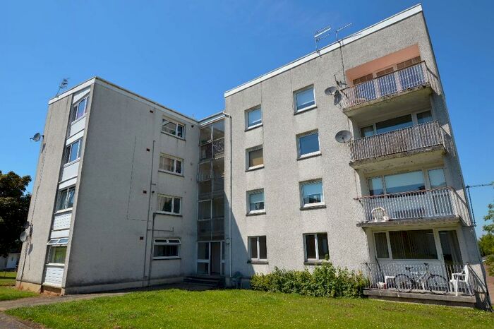 2 Bedroom Flat To Rent In Riccarton, Westwood, East Kilbride, South Lanarkshire, G75