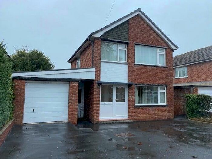 3 Bedroom Detached House For Sale In Y Rhos, Cardigan, SA43