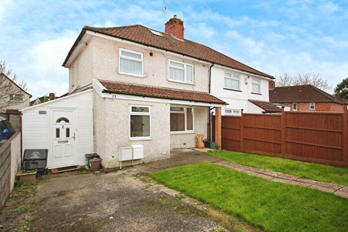 1 Bedroom Flat For Sale In Hottom Gardens, Bristol, Somerset, BS7
