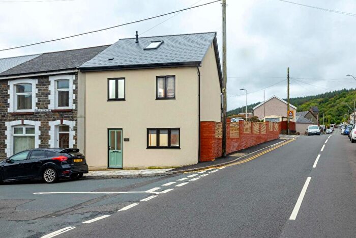 4 Bedroom Detached House To Rent In Nash House, Nash Street, Abercynon, Mountain Ash, CF45