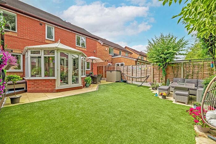 4 Bedroom Detached House For Sale In Vermont Close, Great Sankey, Warrington, WA5