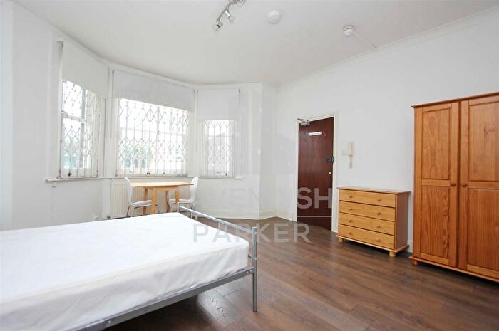 Studio To Rent In West End Lane, West Hampstead, London, NW6