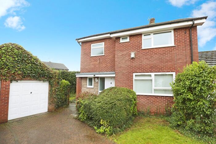 4 Bedroom Detached House For Sale In Sutton Close, Wincham, Northwich, CW9