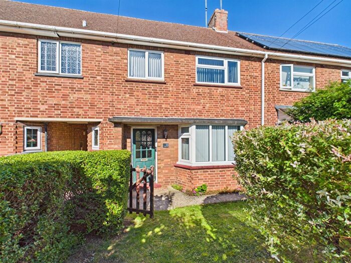 3 Bedroom Terraced House To Rent In Witham Close, Stamford, PE9