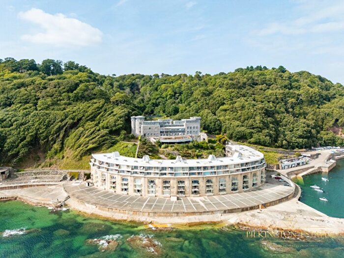 2 Bedroom Flat For Sale In Fort Picklecombe, Maker, Torpoint, Cornwall, PL10