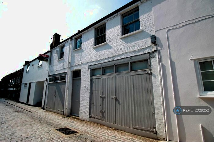 4 Bedroom Terraced House To Rent In Camden Mews, London, NW1
