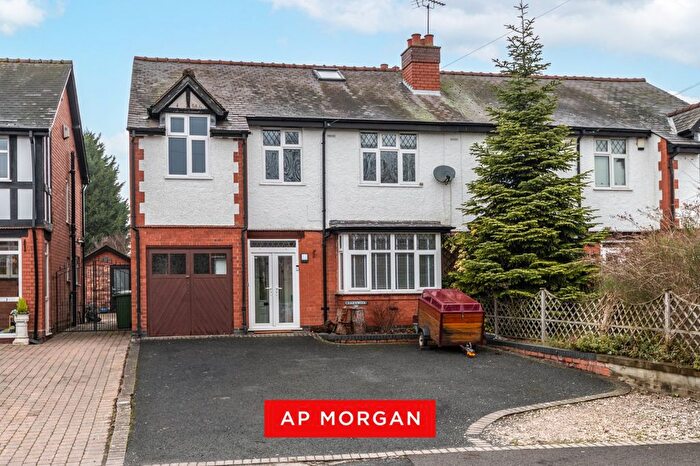 5 Bedroom Semi-Detached House For Sale In Feckenham Road, Headless Cross, Redditch, Worcestershire, B97