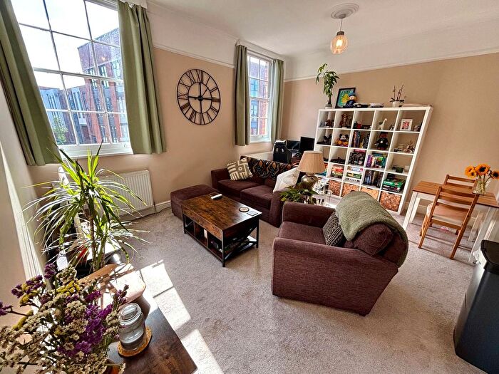 1 Bedroom Flat For Sale In Warstone Lane, Birmingham, B18