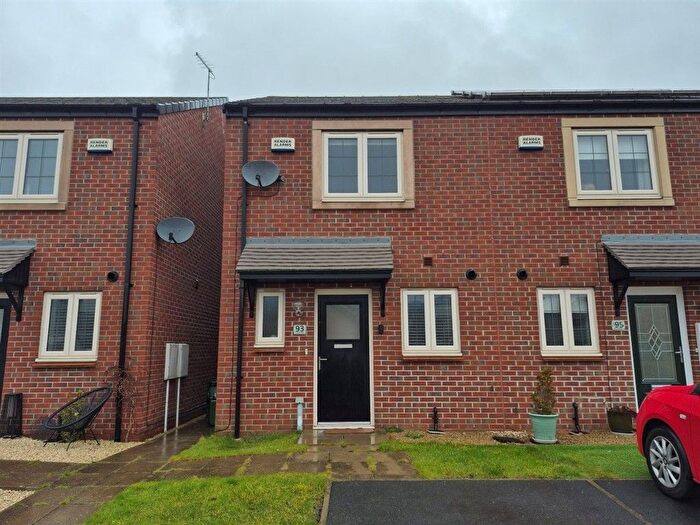 2 Bedroom End Terrace House For Sale In Osprey Way, Hartlepool, TS26