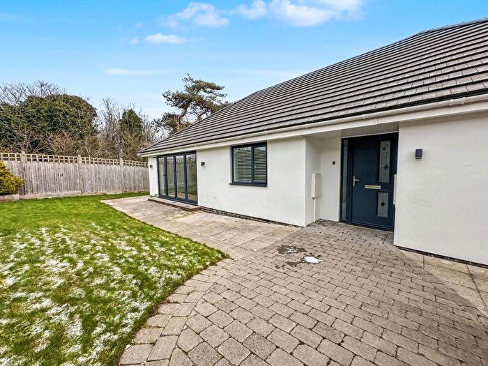 3 Bedroom Detached Bungalow For Sale In Telscombe Road, Peacehaven, BN10