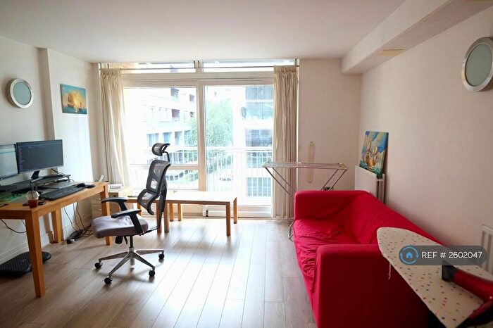 1 Bedroom Flat To Rent In Constable House, London, E14