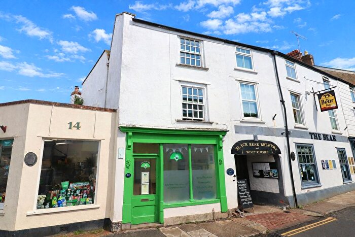 2 Bedroom Property For Sale In North Street, Wiveliscombe, Taunton, Somerset, TA4