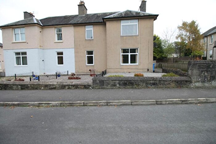 2 Bedroom Flat For Sale In Wallace Crescent, Denny, Stirlingshire, FK6