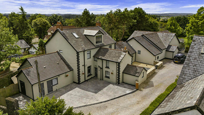 4 Bedroom Detached House For Sale In Star Lane, Capel Llanilltern, Cardiff, CF5