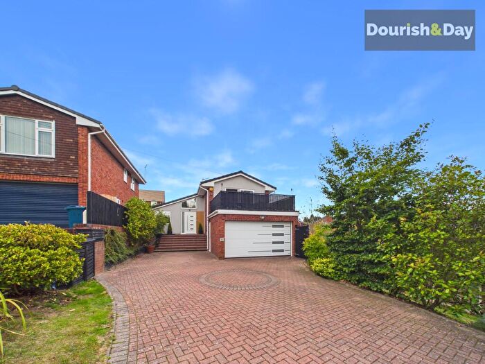 4 Bedroom Detached House For Sale In Fairview Way, Stafford, ST17