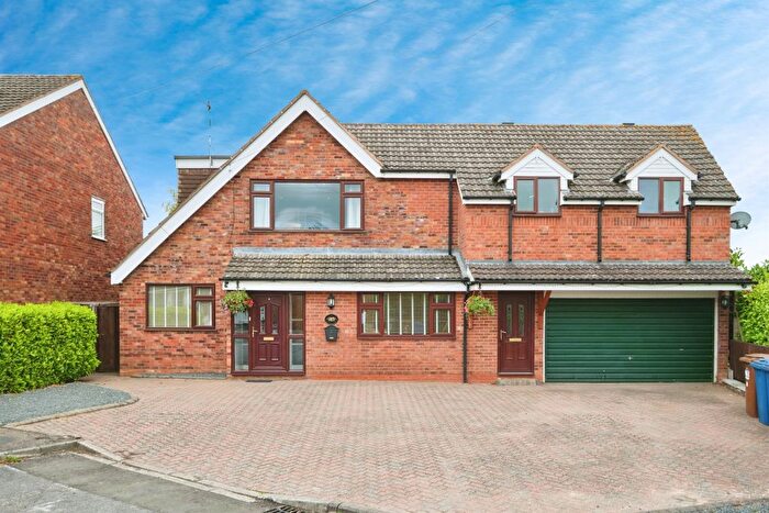 5 Bedroom Detached House For Sale In Rectory Close, Drayton Bassett, Tamworth, B78