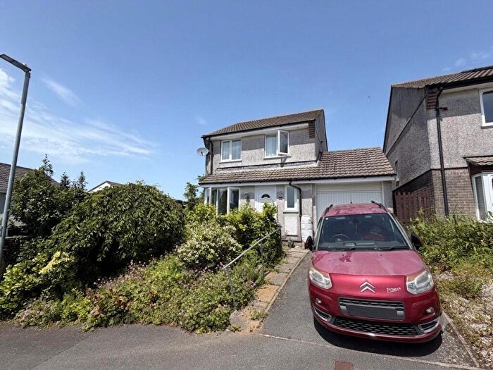 3 Bedroom Detached House For Sale In Respryn Close, Liskeard, Cornwall, PL14