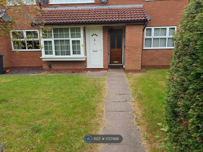 2 Bedroom Maisonette To Rent In Apsley Croft, Birmingham, B38