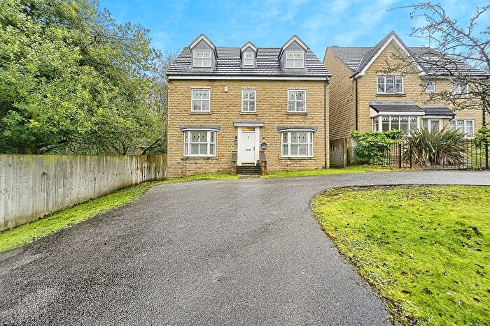 5 Bedroom Detached House For Sale In Hall Close, Meltham, Holmfirth, HD9