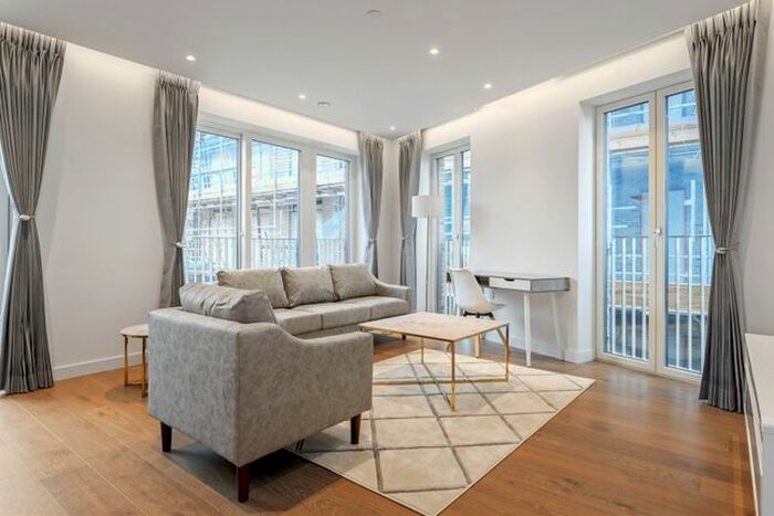 2 Bedroom Flat To Rent In Peterborough House, Jubliee Walk, WC1X