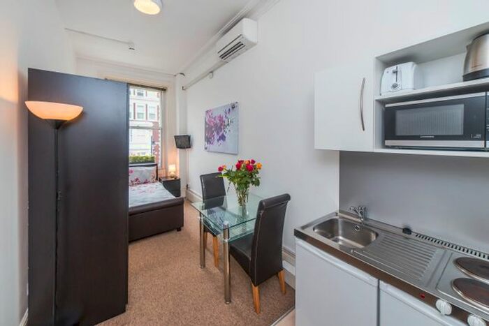 Studio To Rent In Cromwell Road, London, SW7